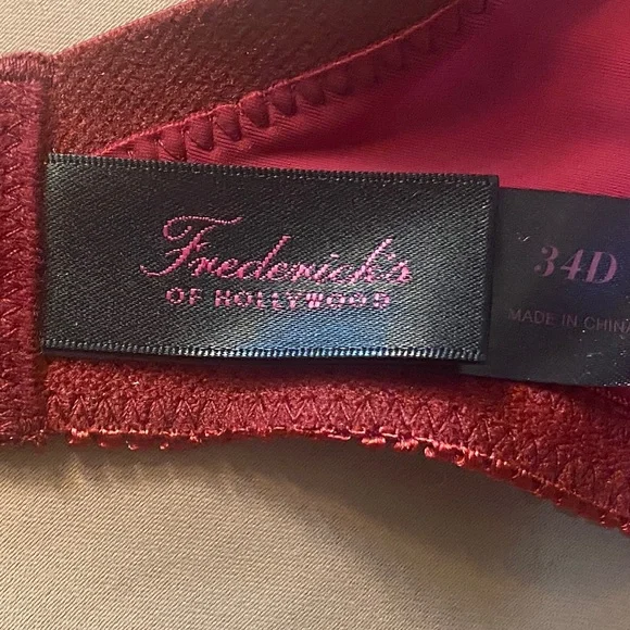 Frederick’s of Hollywood Voluptuous Sweetheart Bra Size 34 D - Picture 9 of 10
